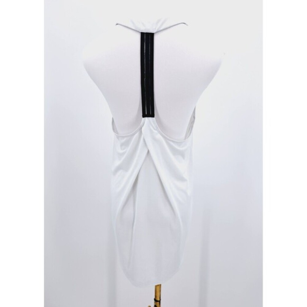 Athleta White‎ T Back Strap Power Of She Workout Tank Top Womens Size Small
